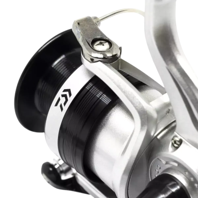 Катушка Daiwa Sweepfire E 2000C 