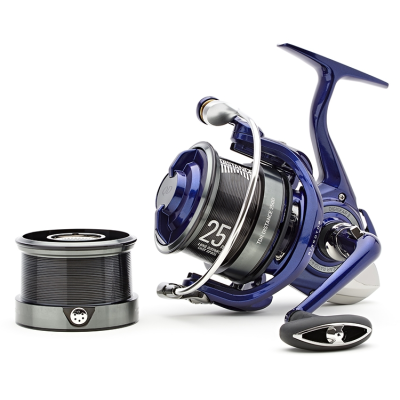 Катушка Daiwa 23 TDR Distance 25QD 