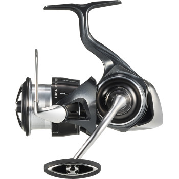 Катушка Daiwa 24 Luvias LT PC 3000D 